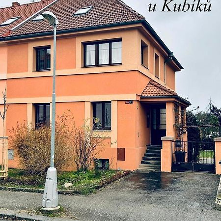 Apartmany U Kubiku Hradec Kralove Exterior photo